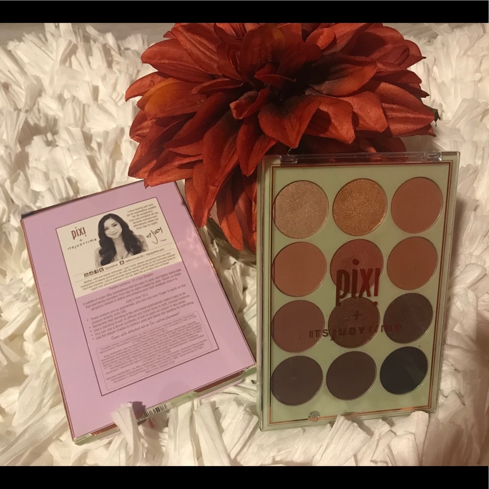 It’s judy time Eye shadow palette